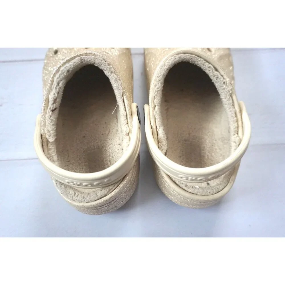 Crocs Girls Classic Gold Glitter Lined Rubber Clogs, Size 13C - Picture 8 of 10